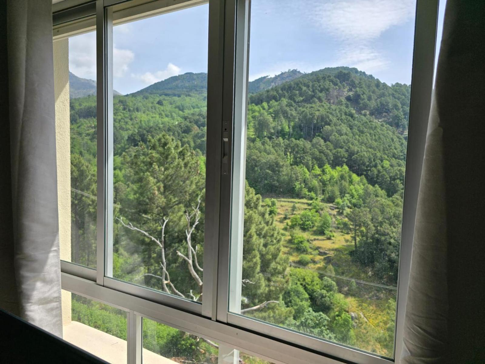 Albareilla By #Cherrygredos El Arenal  Esterno foto